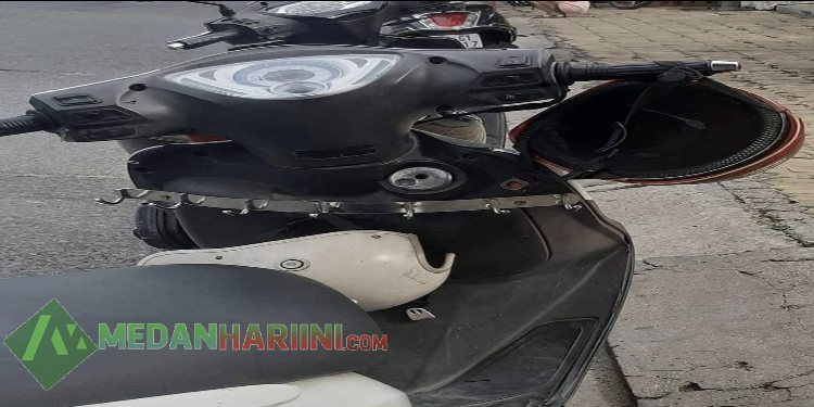 gantungan-di-sepeda-motor