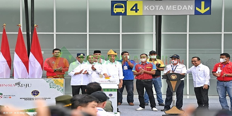 Presiden Jokowi Meresmikan Terminal Terpadu Medan (InspirasiNews)
