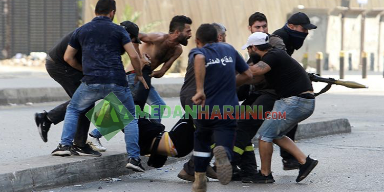 Huru Hara para demonstran di Beirut, Lebanon