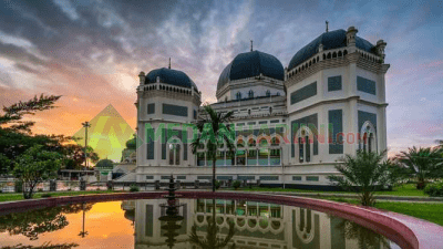 Masjid Raya Al-Mashun Medan