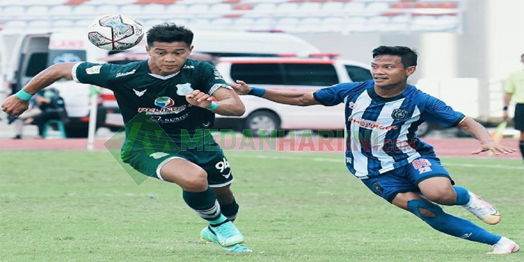 PSMS Melawan PSPS Riau